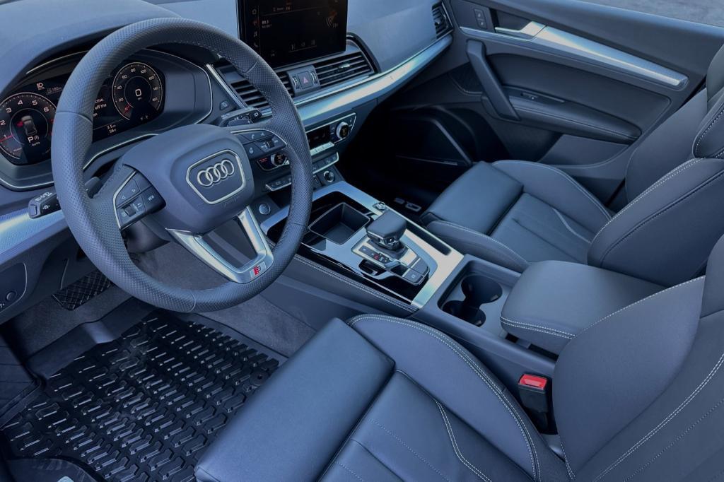 new 2024 Audi Q5 car, priced at $55,740