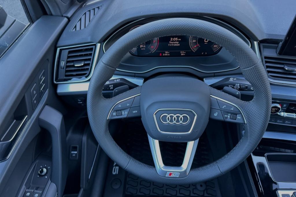 new 2024 Audi Q5 car, priced at $55,740