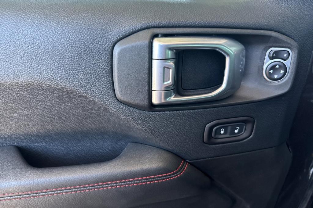 used 2018 Jeep Wrangler car, priced at $31,888