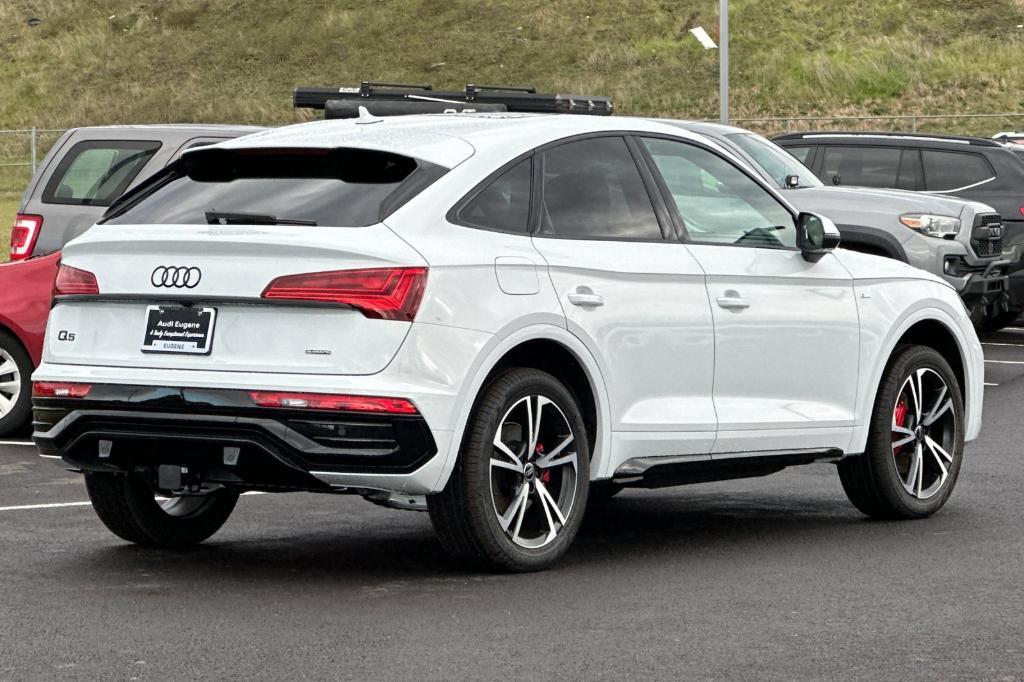 new 2025 Audi Q5 car, priced at $60,300