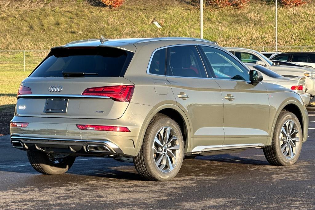 new 2025 Audi Q5 car, priced at $48,150