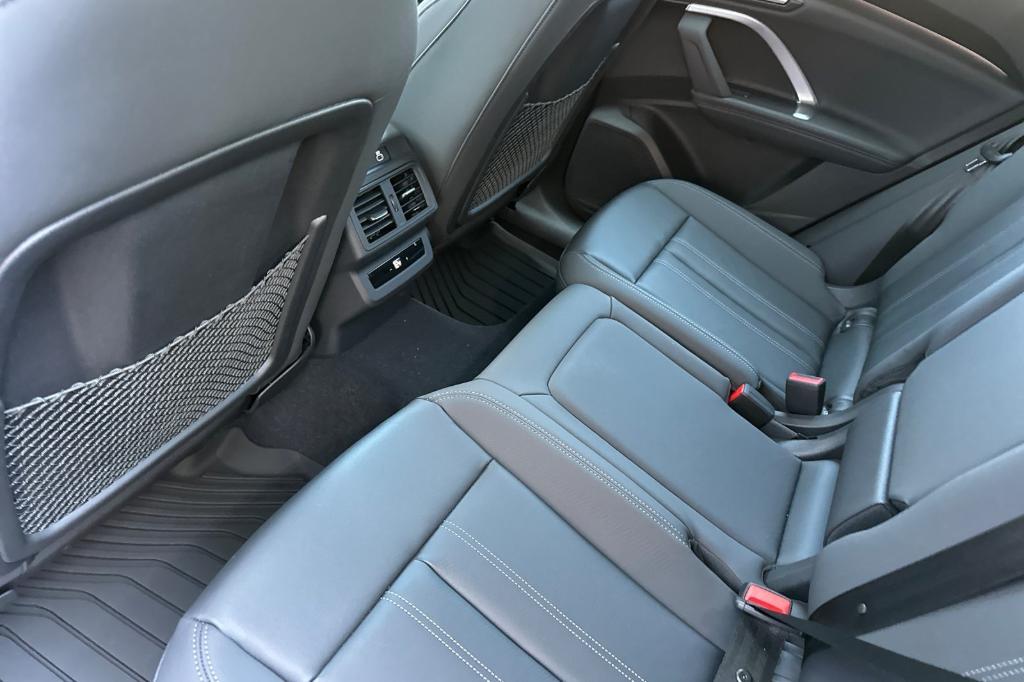 new 2025 Audi Q5 car, priced at $60,350