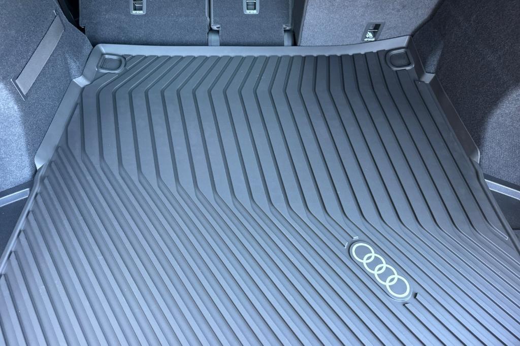 new 2025 Audi Q5 car, priced at $60,350
