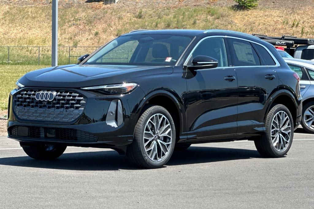 new 2025 Audi Q5 car, priced at $60,350