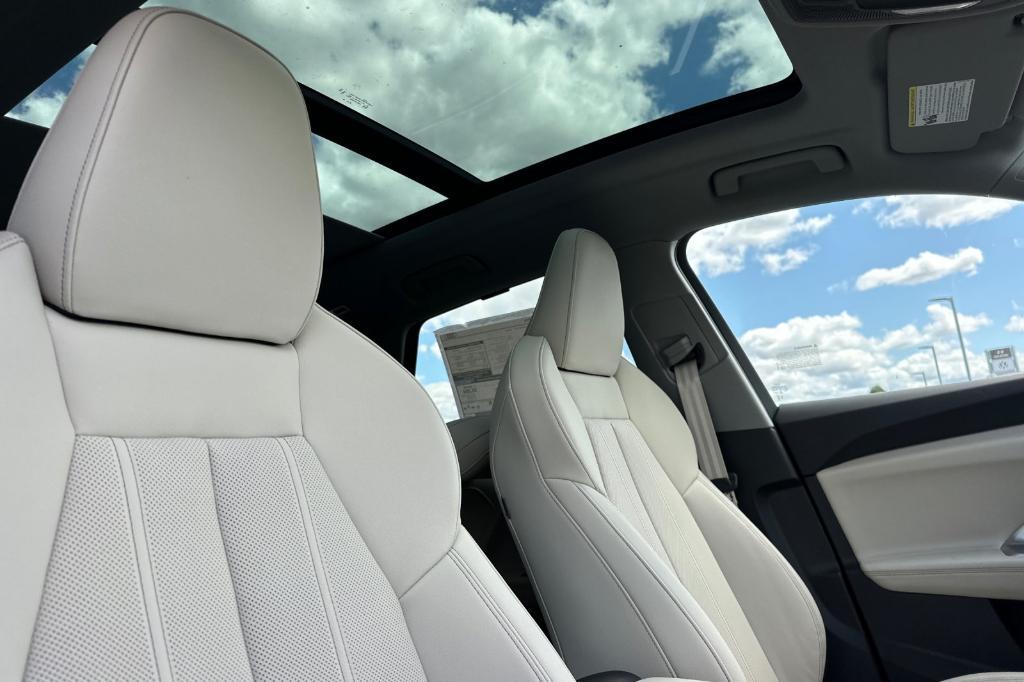 new 2025 Audi Q5 car, priced at $64,250