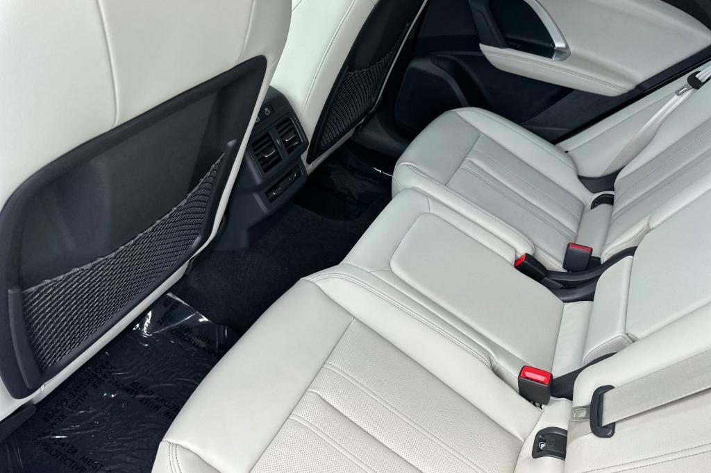 new 2025 Audi Q5 car, priced at $64,250