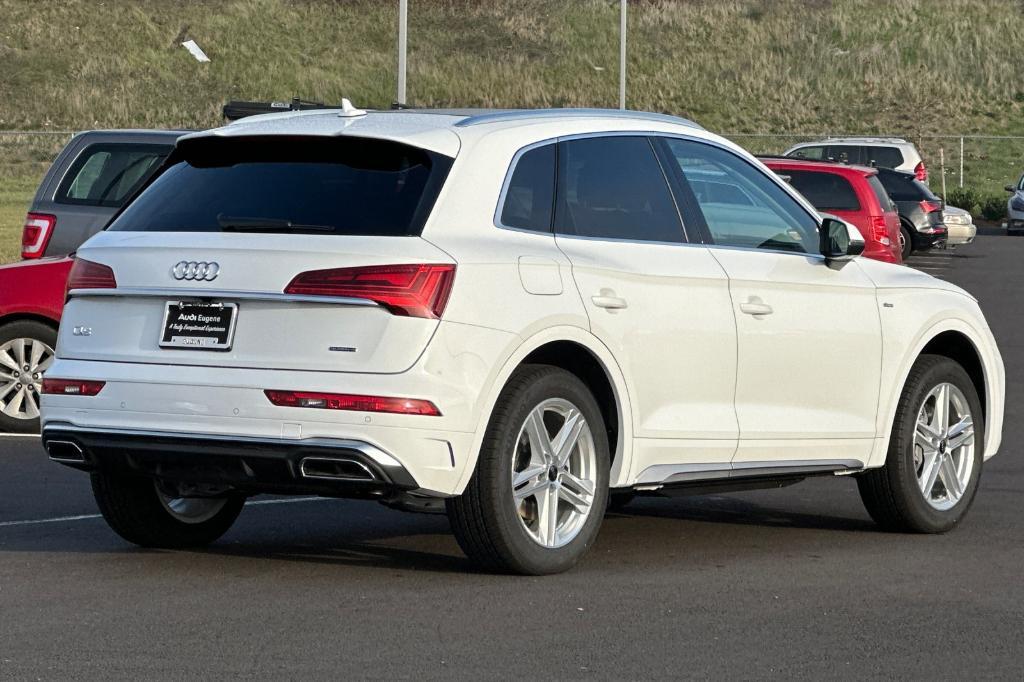 new 2025 Audi Q5 car, priced at $62,590