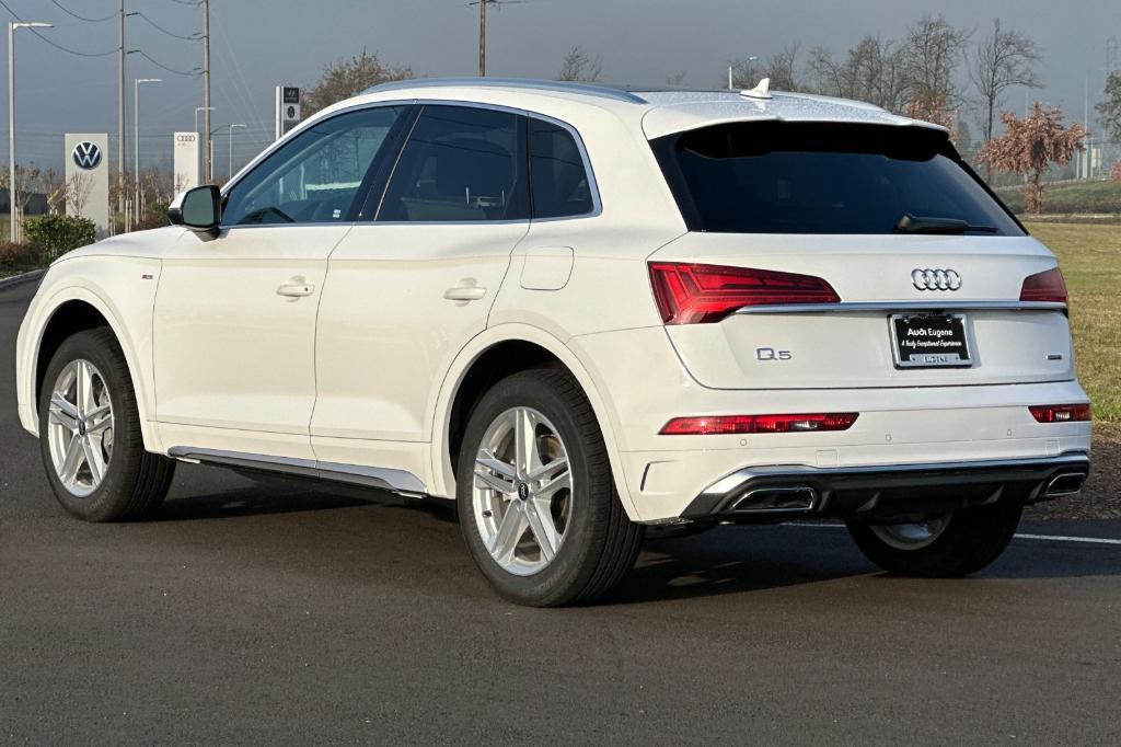 new 2025 Audi Q5 car, priced at $62,590