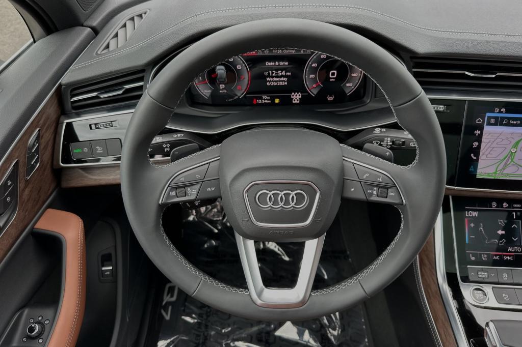 new 2025 Audi Q7 car, priced at $71,700