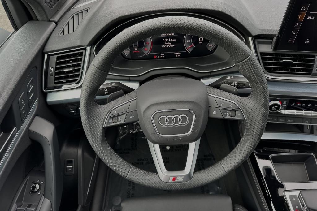 new 2024 Audi Q5 car, priced at $55,790