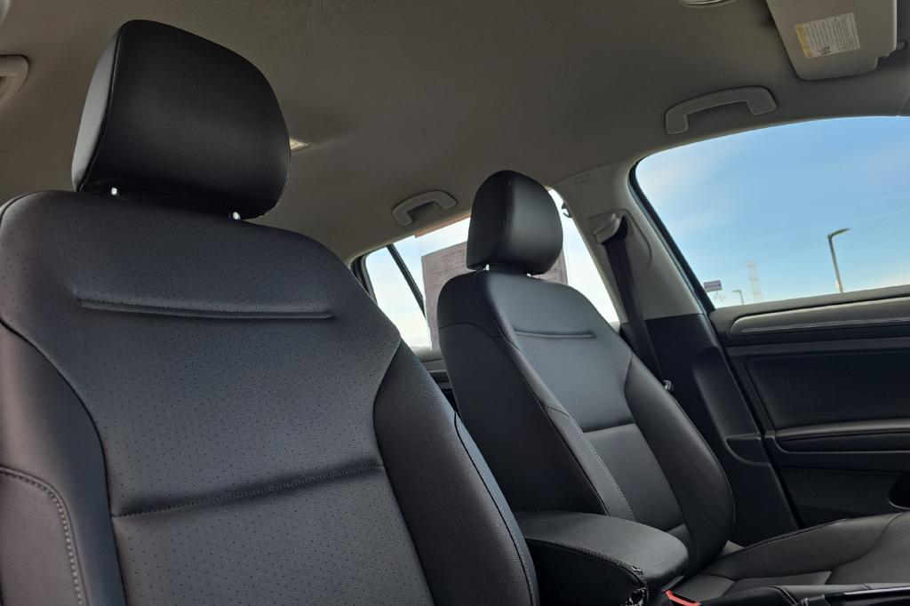 used 2017 Volkswagen Golf Alltrack car, priced at $14,999