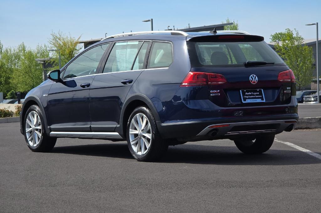 used 2017 Volkswagen Golf Alltrack car, priced at $14,999