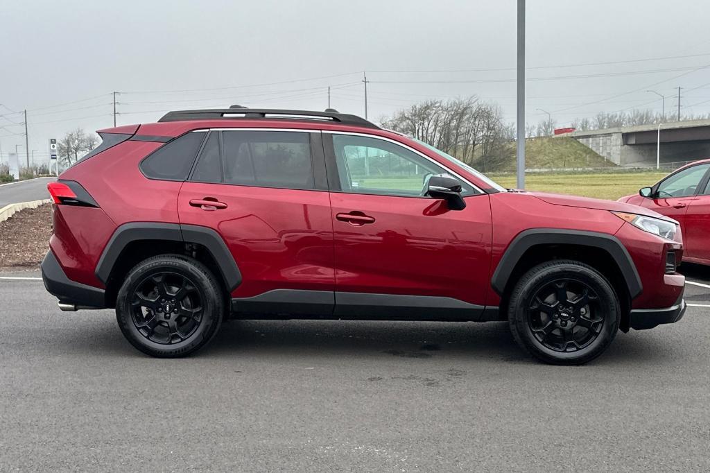 used 2020 Toyota RAV4 car, priced at $28,777