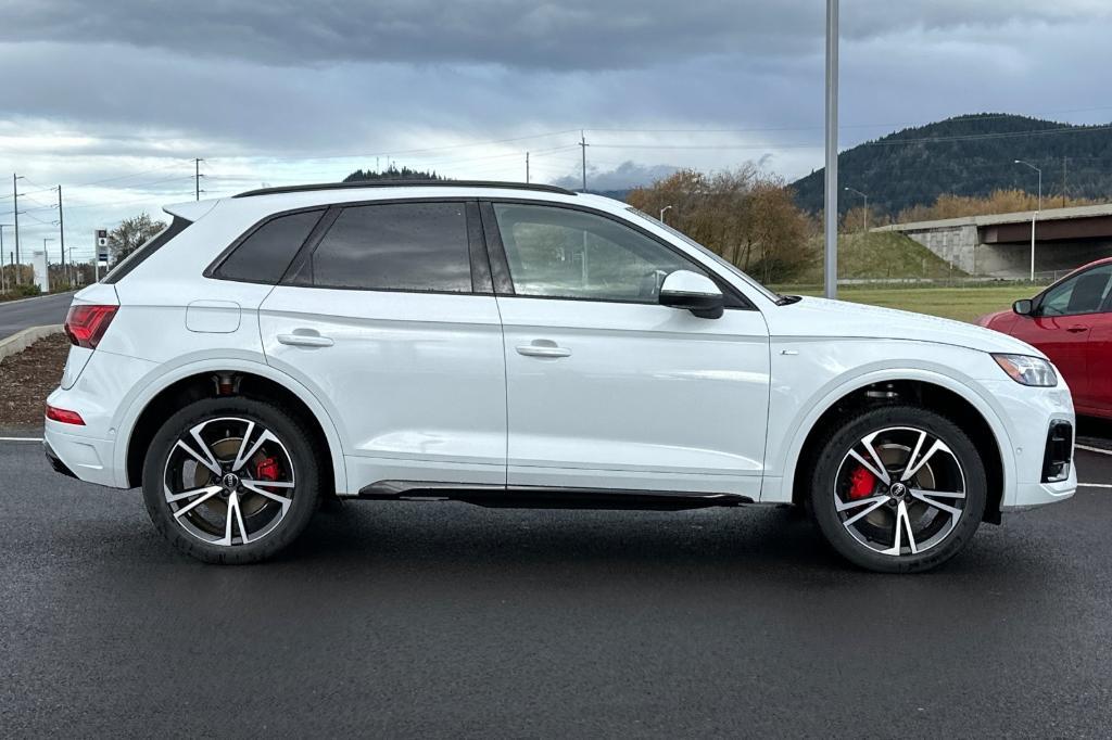 new 2025 Audi Q5 car, priced at $58,950