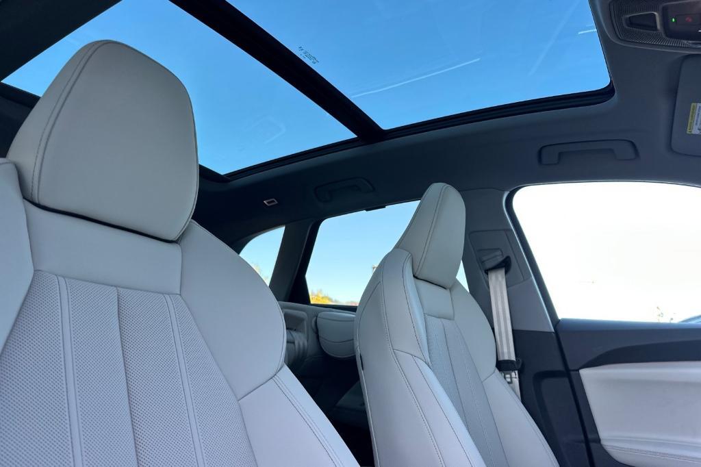 new 2025 Audi Q5 car, priced at $59,590