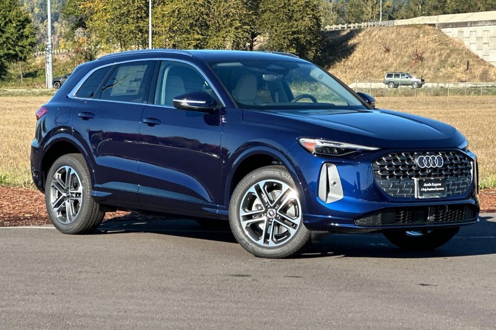 new 2025 Audi Q5 car, priced at $59,590