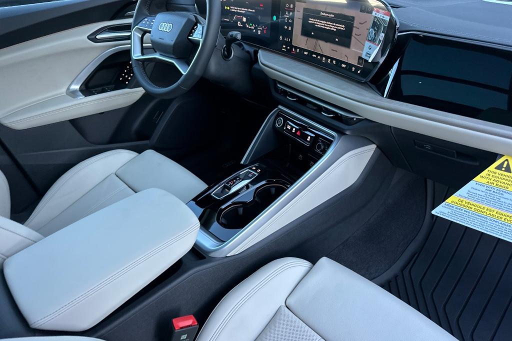 new 2025 Audi Q5 car, priced at $59,590