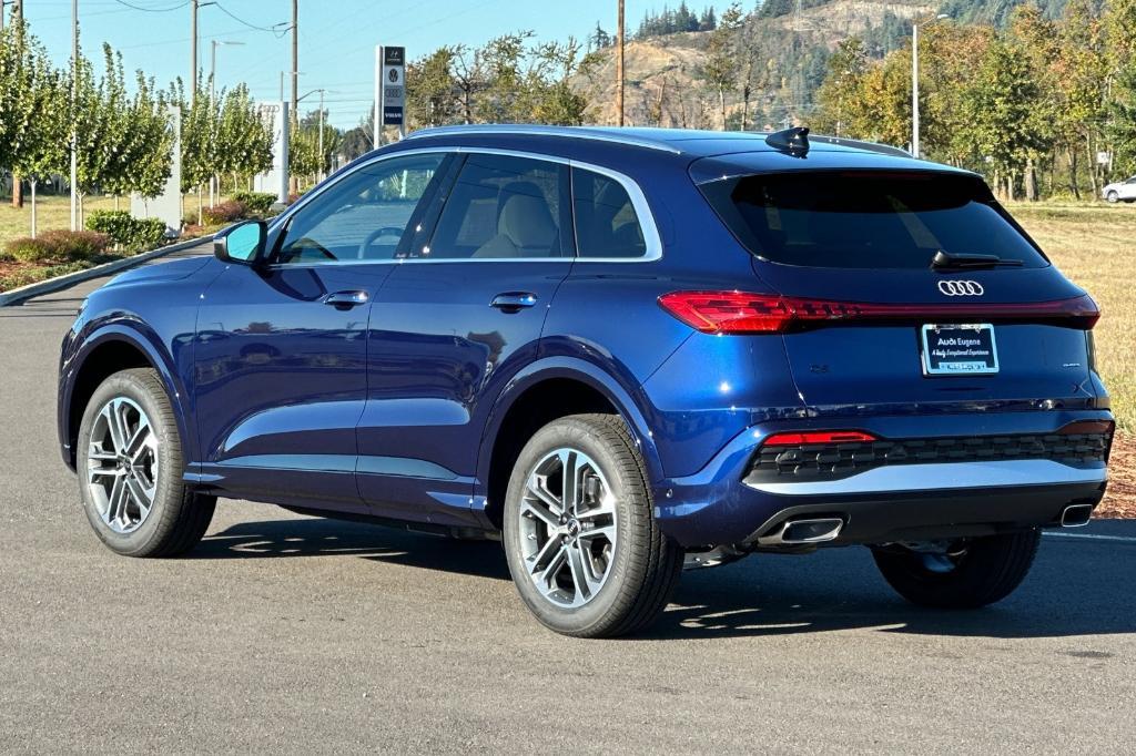 new 2025 Audi Q5 car, priced at $59,590