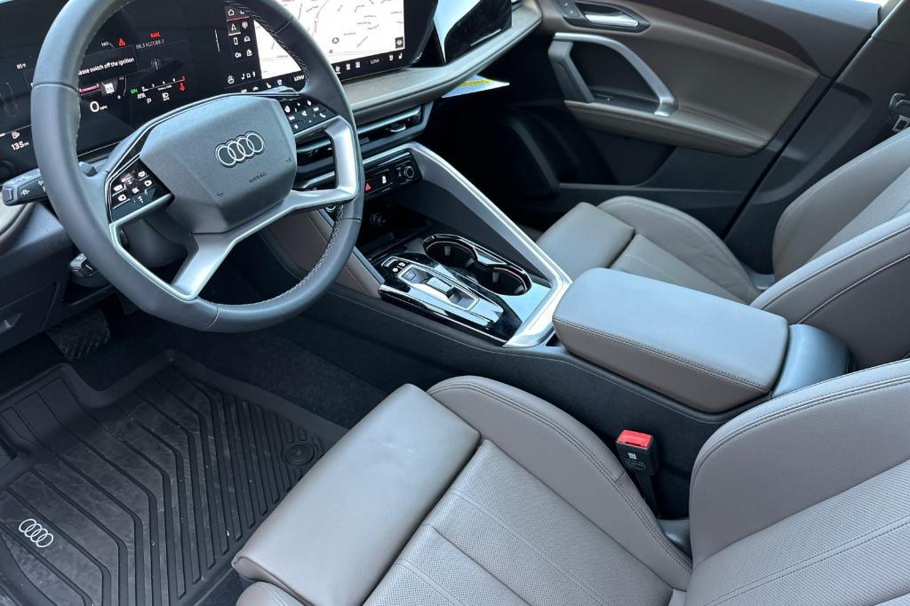new 2025 Audi Q5 car, priced at $61,300