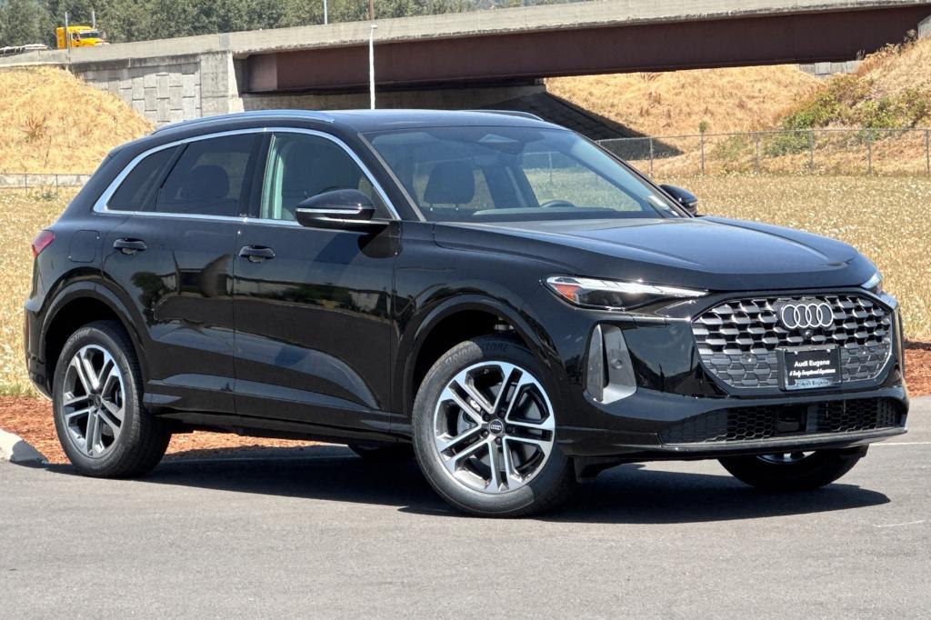 new 2025 Audi Q5 car, priced at $55,190
