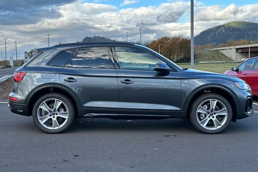 new 2025 Audi Q5 car, priced at $50,150