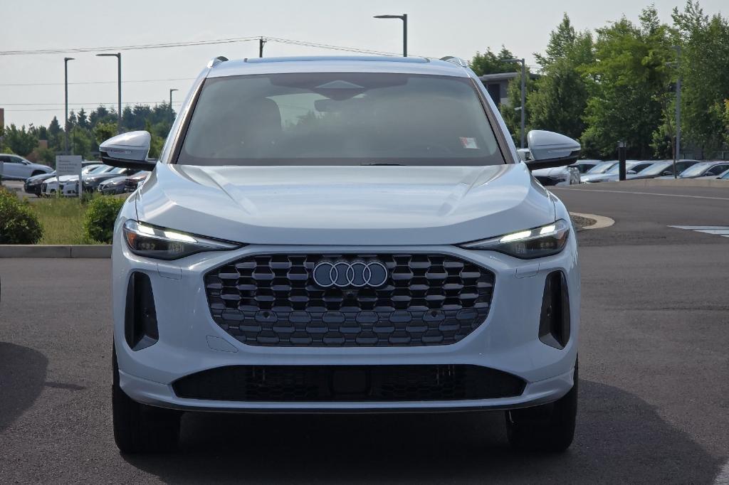 new 2025 Audi Q5 car, priced at $55,190