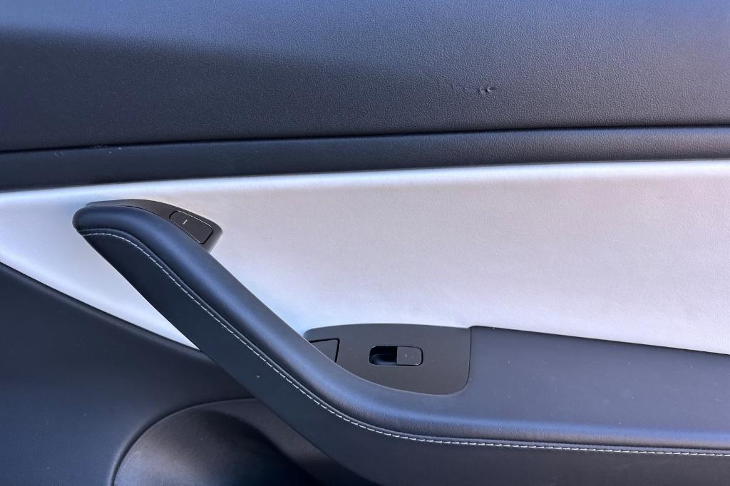 used 2019 Tesla Model 3 car, priced at $17,999