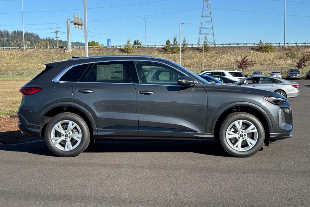 new 2025 Audi Q5 car, priced at $54,700