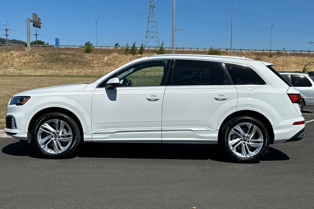 used 2023 Audi Q7 car, priced at $45,988