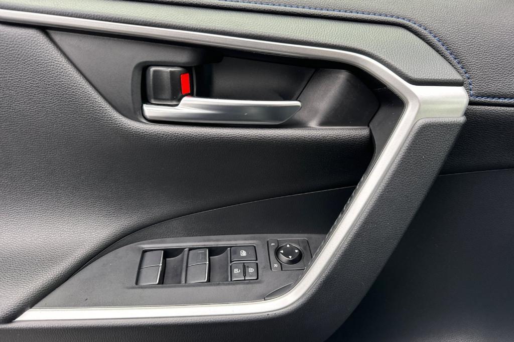 used 2019 Toyota RAV4 Hybrid car, priced at $31,995