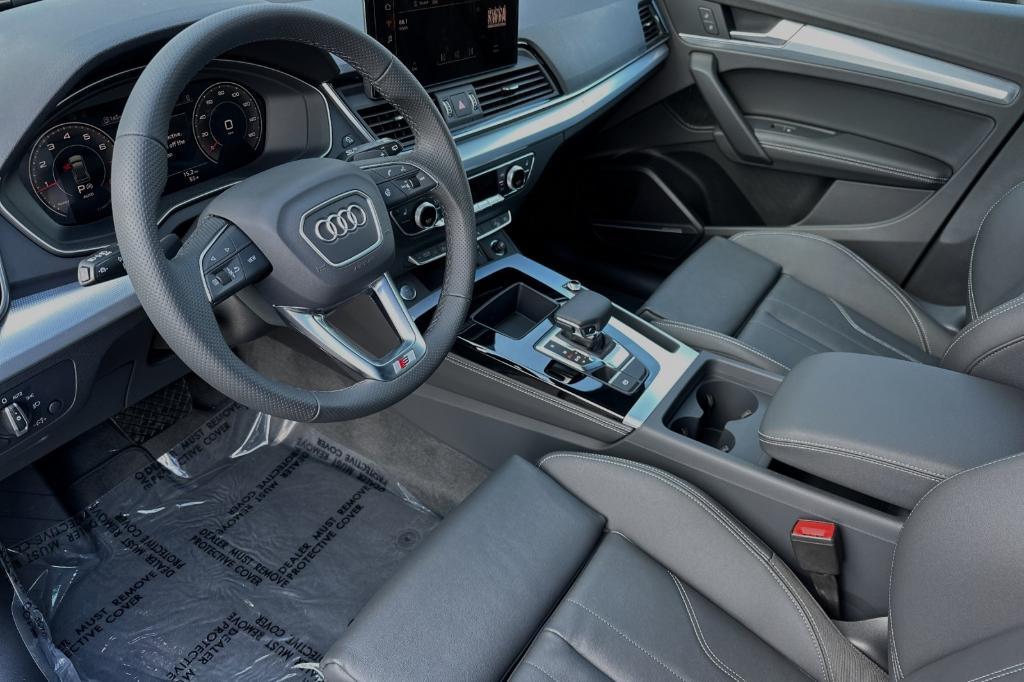 new 2024 Audi Q5 car, priced at $55,135