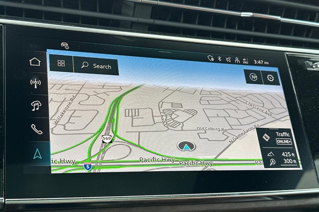 new 2025 Audi Q7 car, priced at $67,605