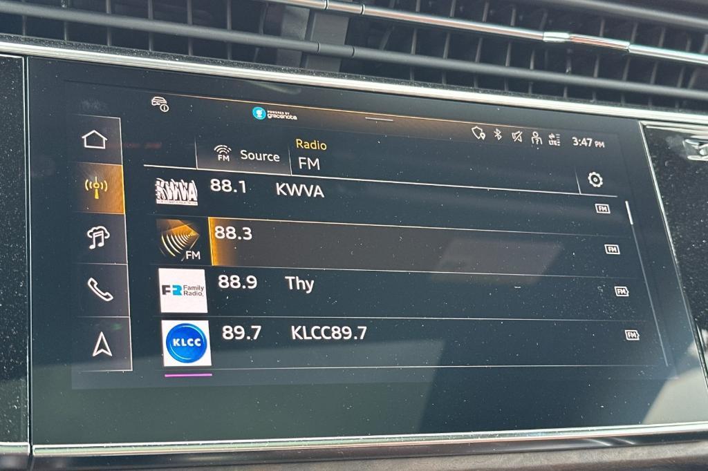 new 2025 Audi Q7 car, priced at $67,605