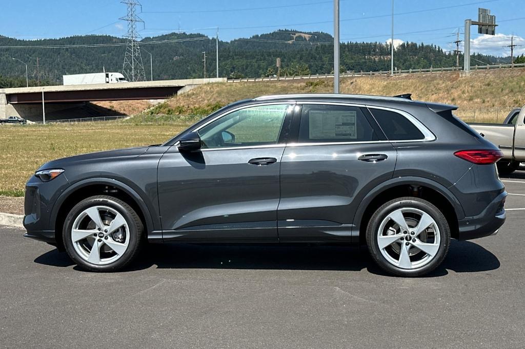 new 2025 Audi Q5 car, priced at $61,390