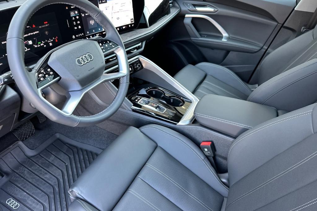new 2025 Audi Q5 car, priced at $61,390