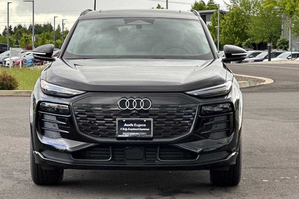 new 2025 Audi Q6 e-tron car, priced at $75,425