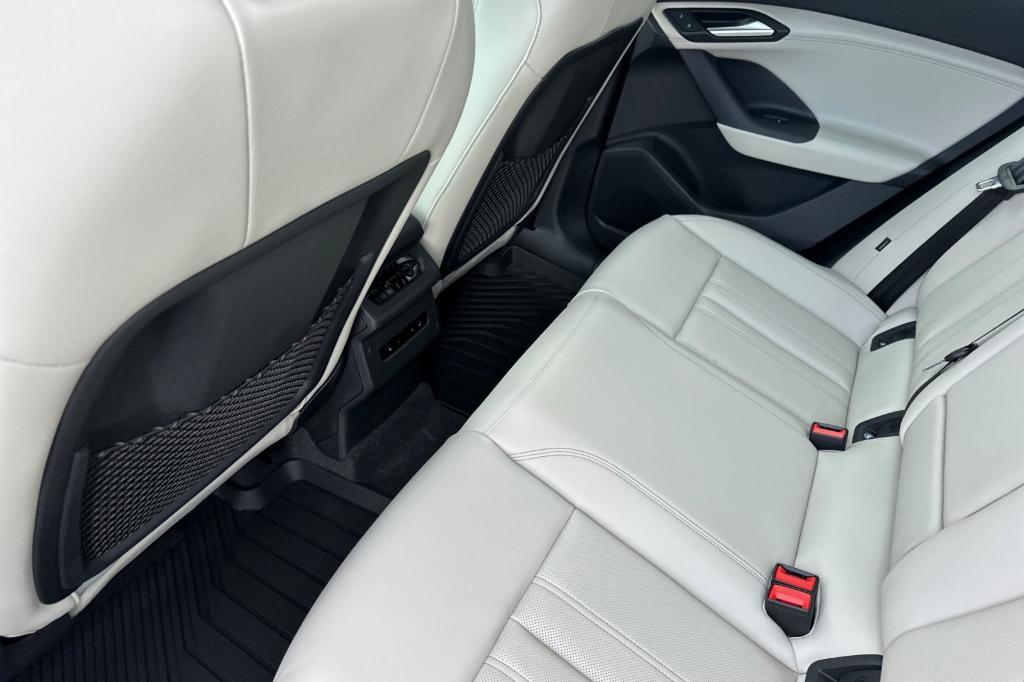 new 2025 Audi Q6 e-tron car, priced at $75,425