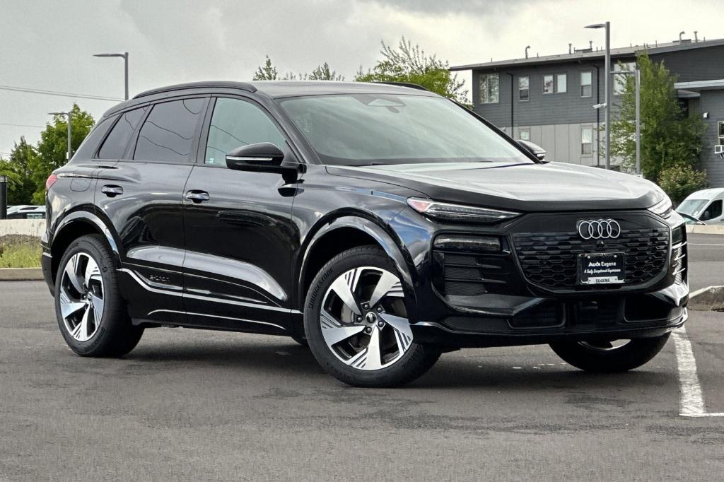 new 2025 Audi Q6 e-tron car, priced at $75,425