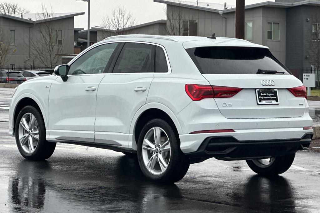 new 2024 Audi Q3 car, priced at $45,225