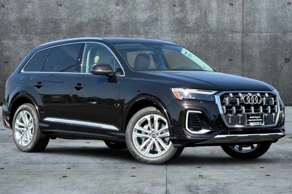 new 2025 Audi Q7 car, priced at $71,620