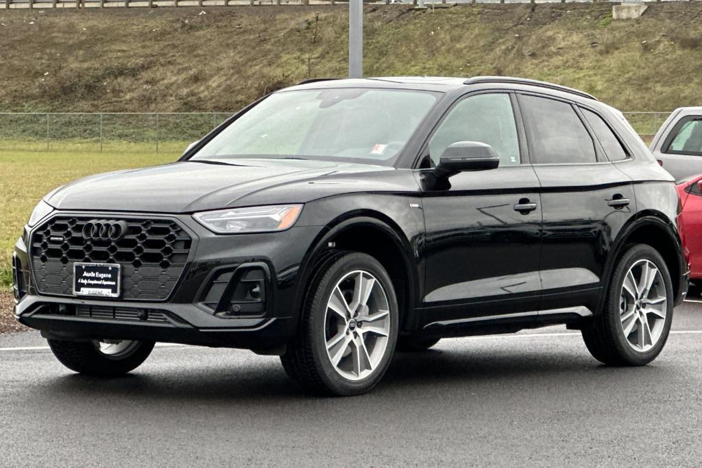 new 2025 Audi Q5 car, priced at $48,335