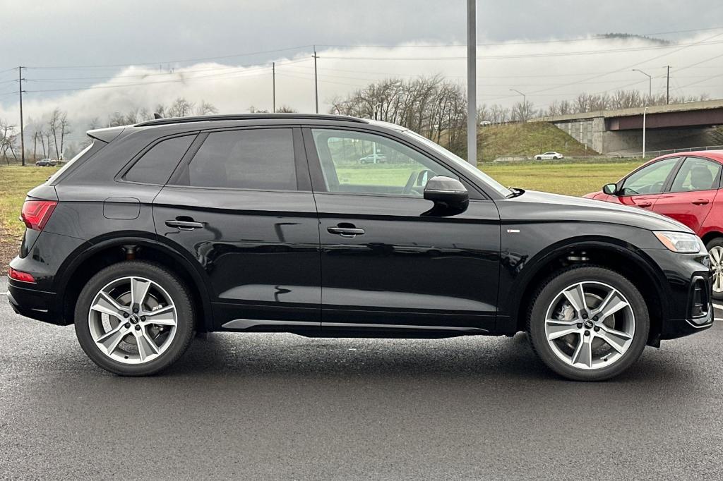 new 2025 Audi Q5 car, priced at $48,335