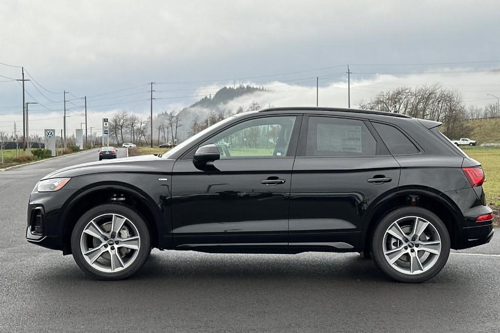 new 2025 Audi Q5 car, priced at $48,335