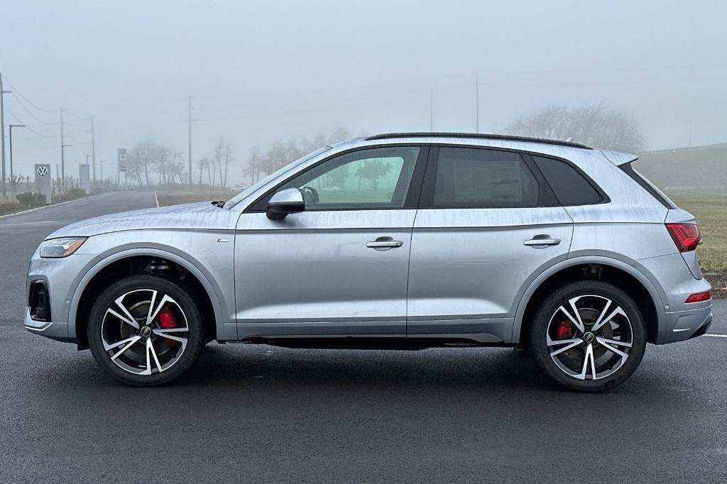 new 2025 Audi Q5 car, priced at $59,900