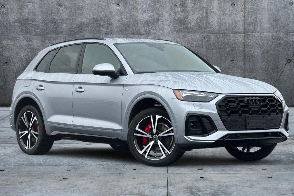 new 2025 Audi Q5 car, priced at $59,900