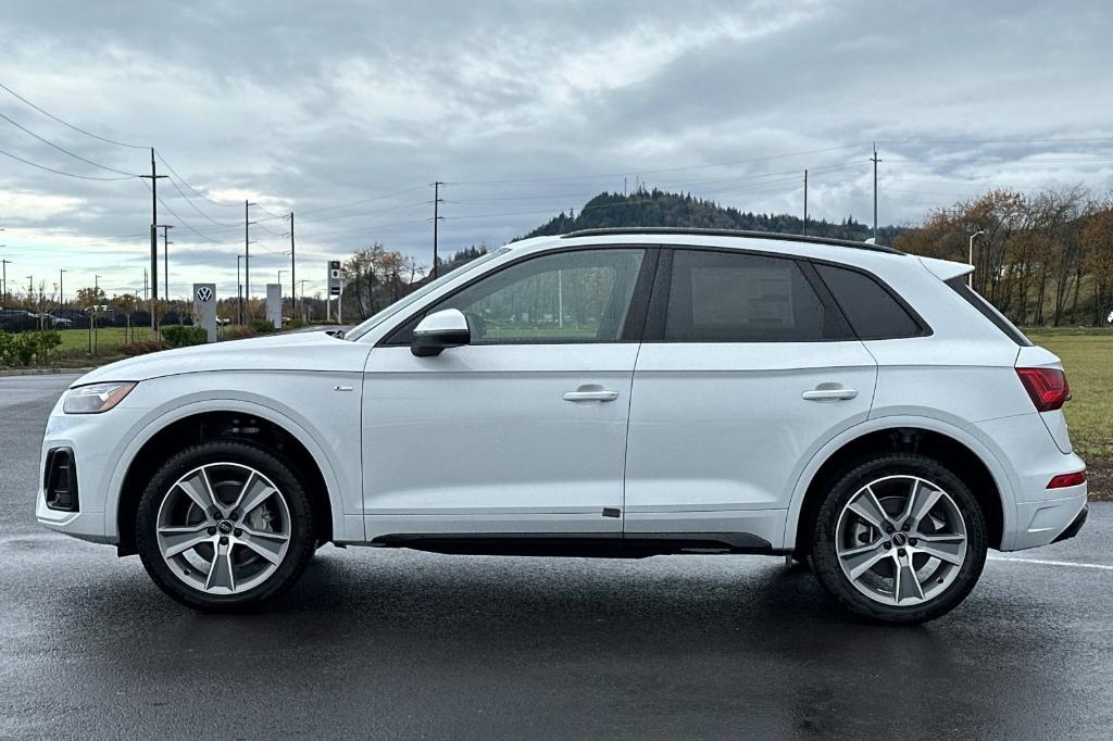 new 2025 Audi Q5 car, priced at $50,150