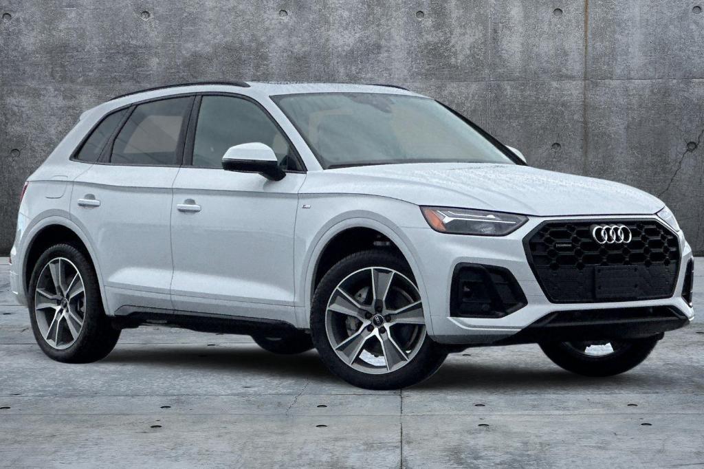 new 2025 Audi Q5 car, priced at $49,650