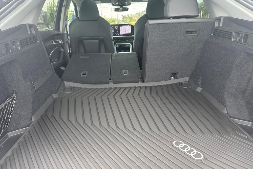 new 2025 Audi Q5 Sportback car, priced at $60,815