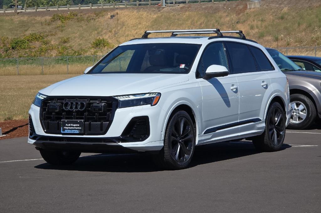 new 2025 Audi Q7 car, priced at $80,905