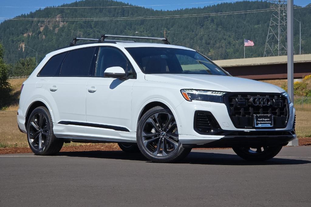new 2025 Audi Q7 car, priced at $81,405